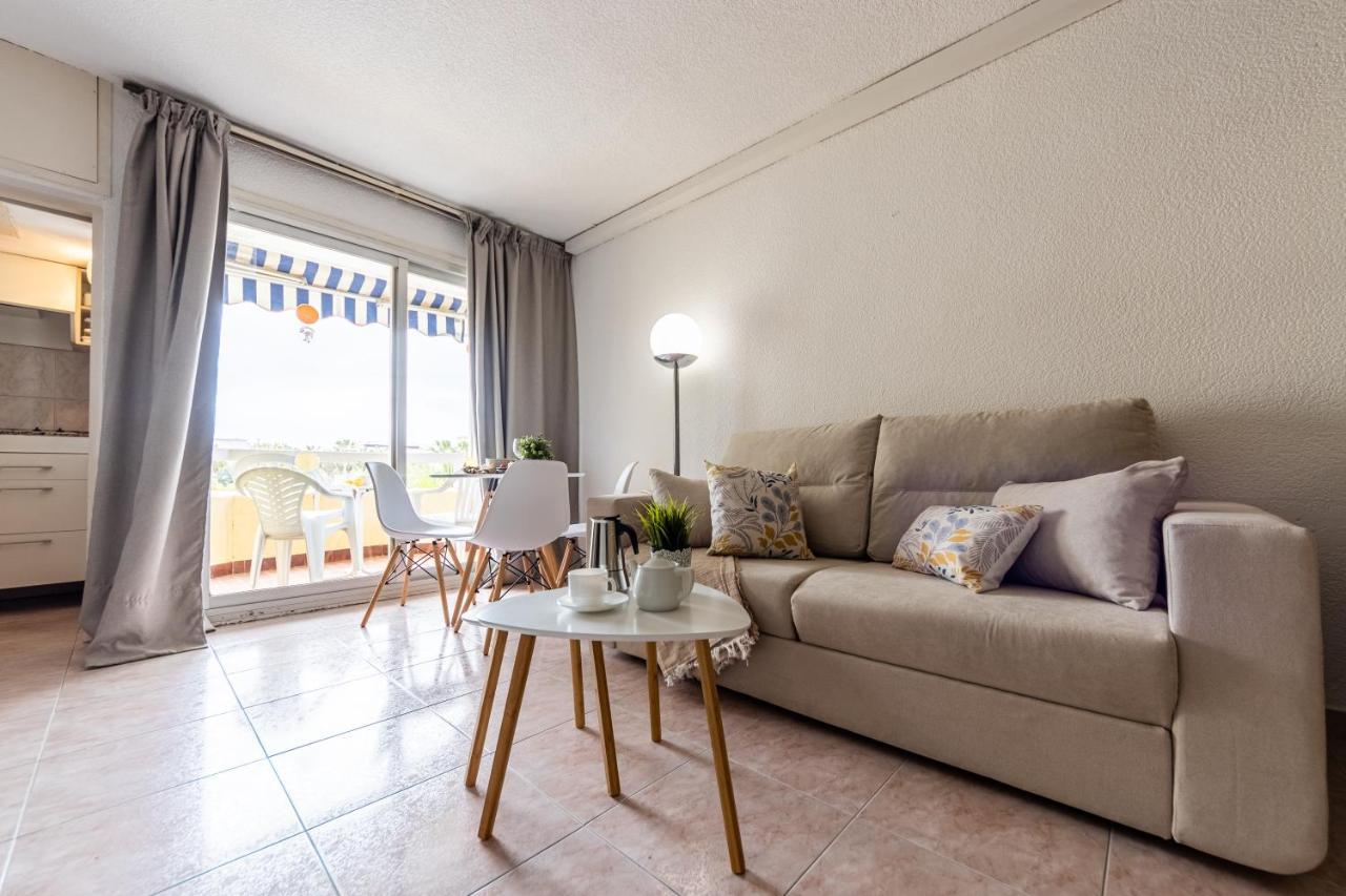 Apartamentos Alboran-Arysal Salou Bagian luar foto