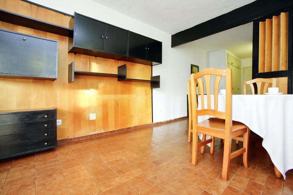 Apartamentos Alboran-Arysal Salou Bagian luar foto