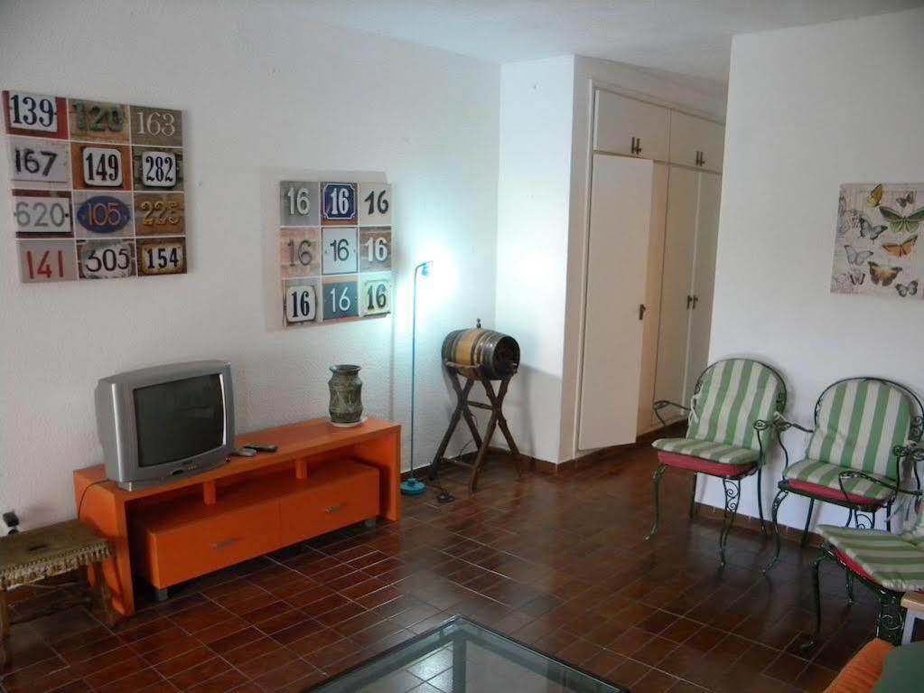 Apartamentos Alboran-Arysal Salou Bagian luar foto